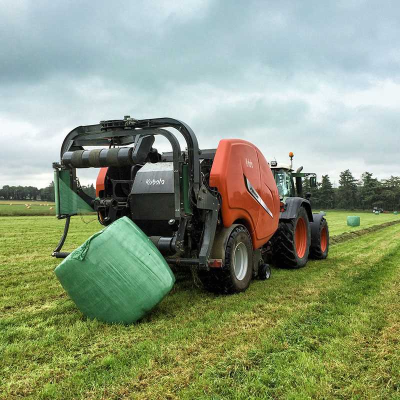 Rotoempacadora FB1000 KUBOTA