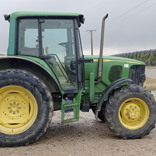 Tractor JOHN DEERE 6120, segunda mano, usado, ocasión