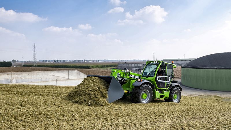 Tractor telescópico MERLO MF 44.9 Espina