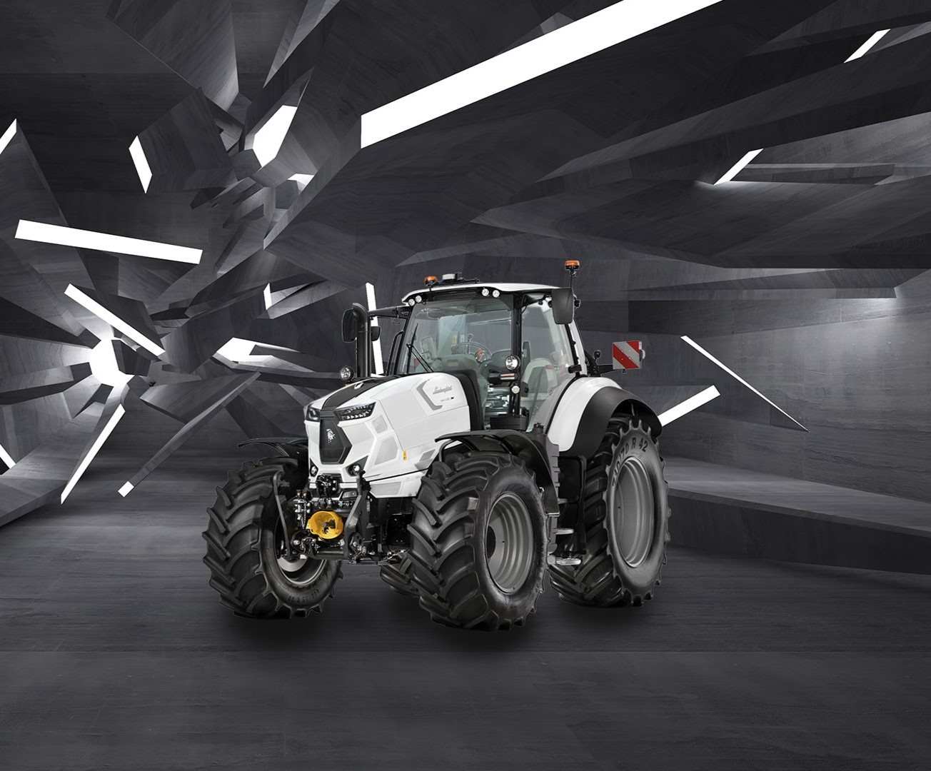 Tractor Mach VRT LAMBORGHINI Agrotrac